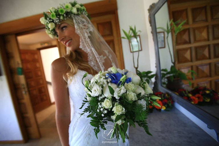 Pret a Papier wedding stationery