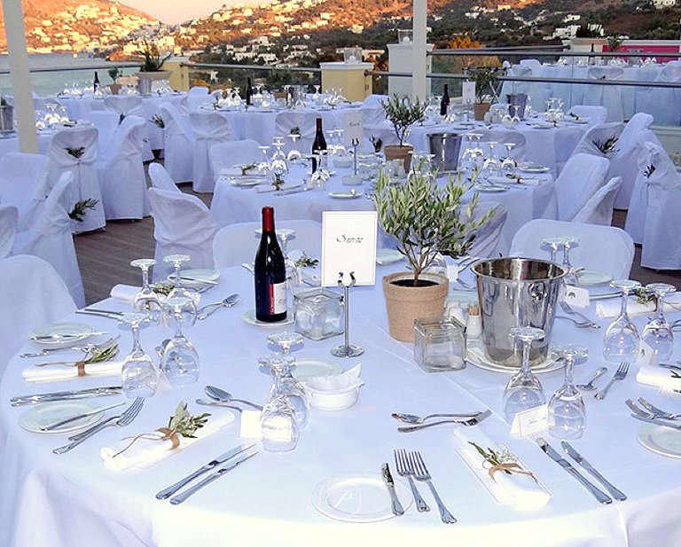 Pret a Papier wedding stationery