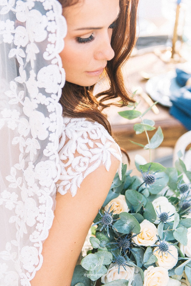 Accents of blue wedding