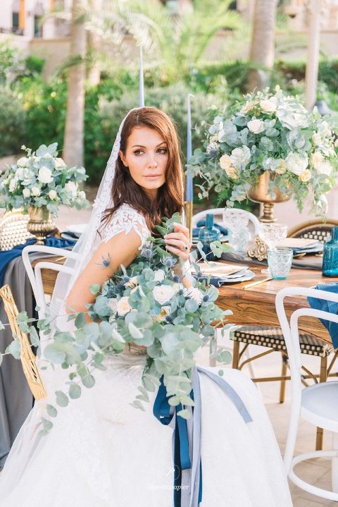 Accents of blue wedding