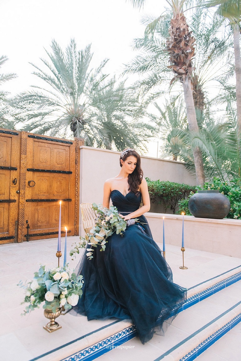 Accents of blue wedding