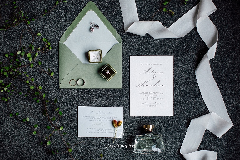 Organic Greenery wedding